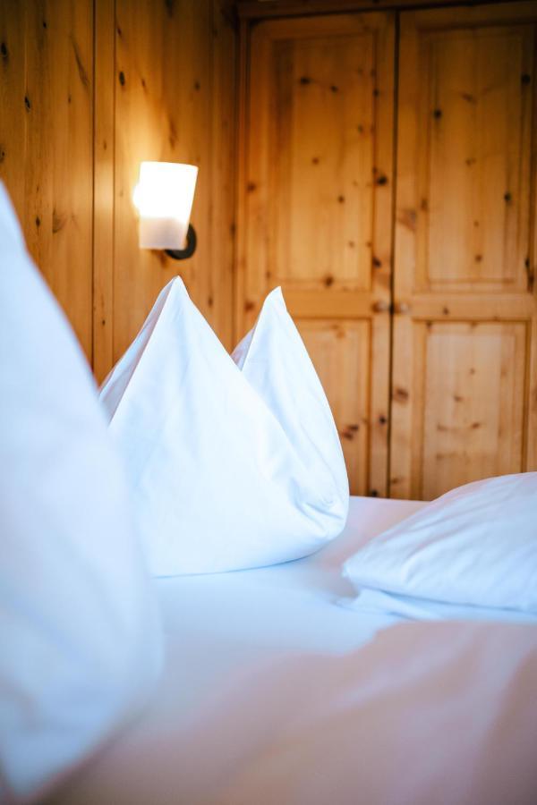 Hotel Uetia De Boerz San Martino in Badia Zewnętrze zdjęcie