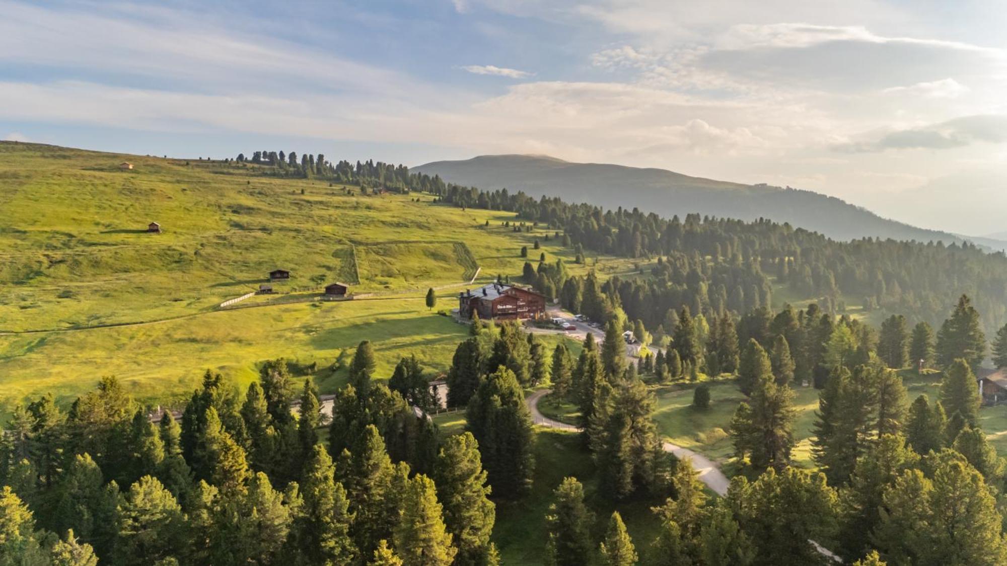 Hotel Uetia De Boerz San Martino in Badia Zewnętrze zdjęcie