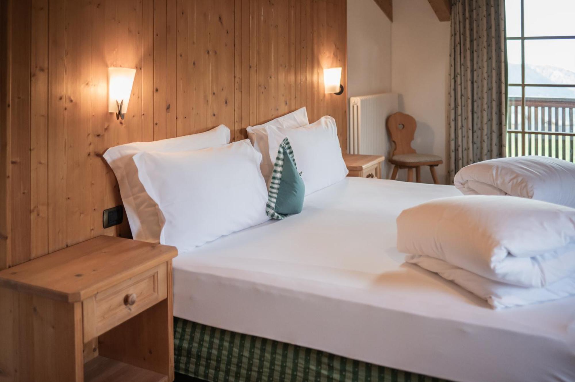 Hotel Uetia De Boerz San Martino in Badia Pokój zdjęcie